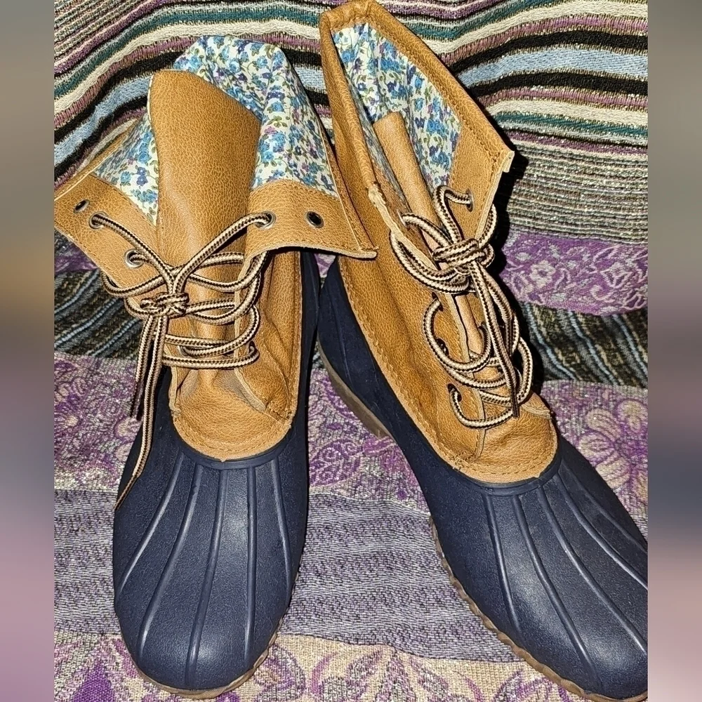 Blue Suede Shoes Navy and Brown Duck Rain Boots